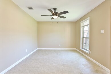 9510 Eblen Dr, Houston, TX 77040 - photo 5
