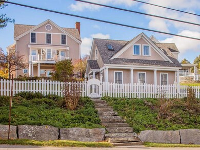 White picket fenced home that dreams...