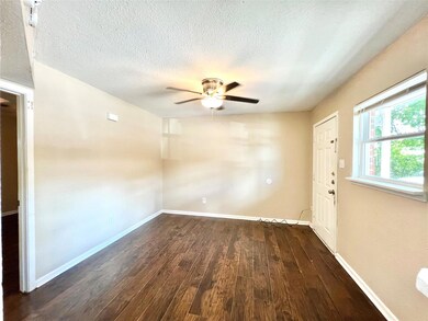 Unfurnished room with a textured ceiling, ceiling 