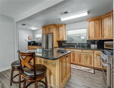 1807 Sabine Ct, College Station, TX 77840 - photo 4