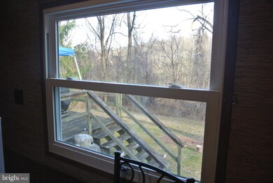 1410 Evans Rd, Pottstown, PA 19465 - photo 4