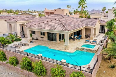 L 2130PalmerDrHDR_87