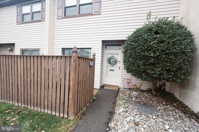 6 Hunters Way unit 6, Hatboro, PA 19040 - photo 3