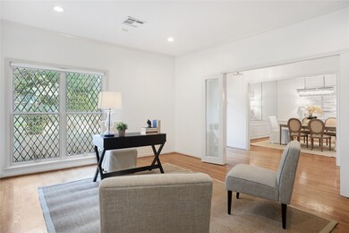 606 Rebecca Pines Ct, Houston, TX 77024 - photo 5