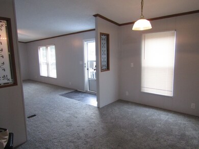 783 Hendrixson Dr, Manchester, TN 37355 - photo 6