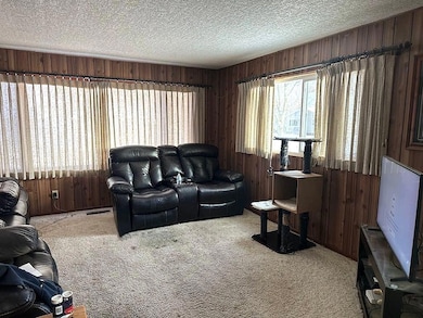 611 2nd St W, Park Rapids, MN 56470 - photo 5