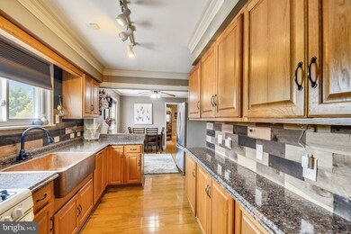 9521 Washington Ave, Laurel, MD 20723 - photo 4