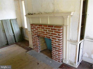 548 Manatawny St, Pottstown, PA 19464 - photo 7