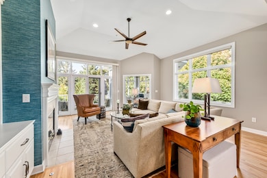 845 Lake Rd unit D, Brookfield, WI 53005 - photo 6