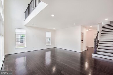 23036 Brooksbank Square, Brambleton, VA 20148 - photo 5