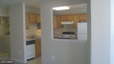 7503 Calderon Ct unit 236, Alexandria, VA 22306 - photo 4