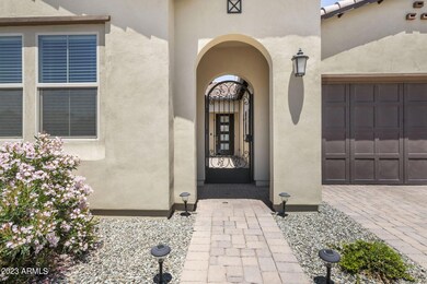 Front Gate-web-or-mls-21058-e-seagull-dr