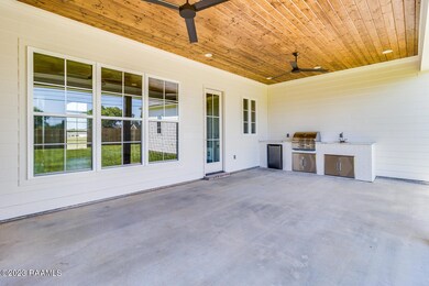 202 Abercrombie Way-4