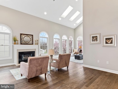 10508 Foxridge Ct, Bowie, MD 20721 - photo 7