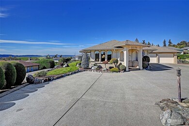 28132 Lund Hill Rd, Stanwood, WA 98292 - photo 2