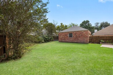 8318 Sparkling Springs Dr, Houston, TX 77095 - photo 5