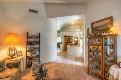 Living Room (3)