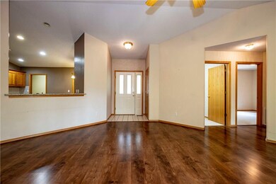 4 Ames Ln, Bella Vista, AR 72715 - photo 5