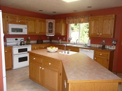 6623 Lakewood Rd, Stanwood, WA 98292 - photo 7