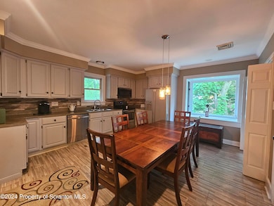 528 N Webster Ave, Scranton, PA 18510 - photo 3