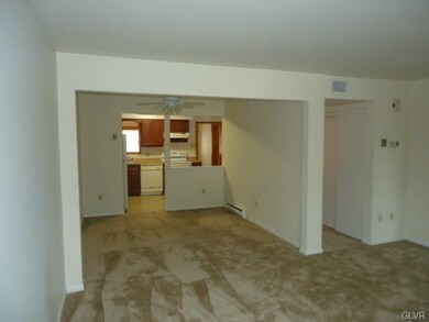 2252 Dorothy Way, Allentown, PA 18109 - photo 4