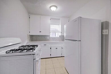 2202 Park St unit 16, Houston, TX 77019 - photo 4