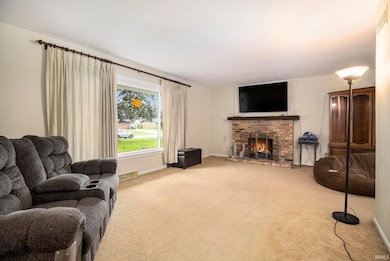 11249 Hemlock Dr, Osceola, IN 46561 - photo 4