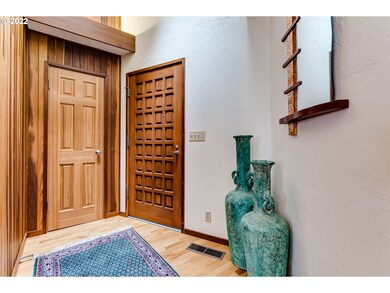 Entrance/Foyer