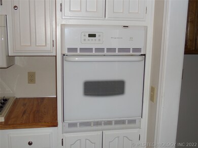 1512 W Orlando Place, Broken Arrow, OK 74011 - photo 6