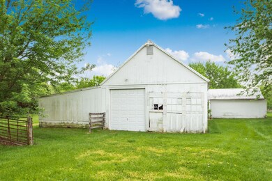 8165 Lucas Rd, Plain City, OH 43064 - photo 7