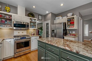 8215 57th St W, University Place, WA 98467 - photo 7