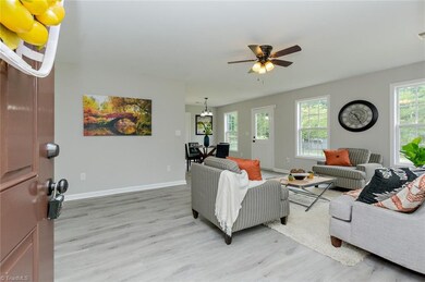 773 W Balfour Ave, Asheboro, NC 27203 - photo 6