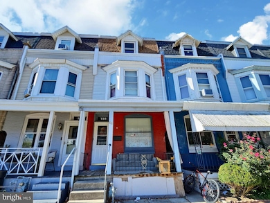 818 N 12th St, Reading, PA 19604 - photo 2