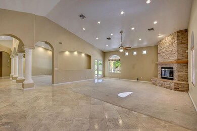 IMG_6567_68_69_70_71_72_73Interior01