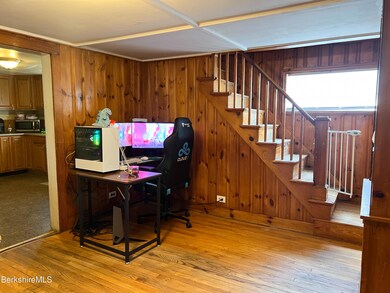 135 Madison Ave, Pittsfield, MA 01201 - photo 5