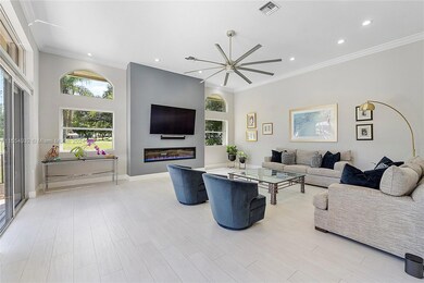 Desirable OPEN Floor Plan