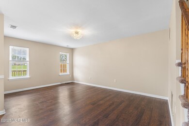 7 Sloop Sq Freehold, NJ-16