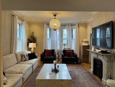 69 Walnut St unit 1, Somerville, MA 02143 - photo 2