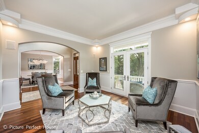 454 S Columbia St, Naperville, IL 60540 - photo 7