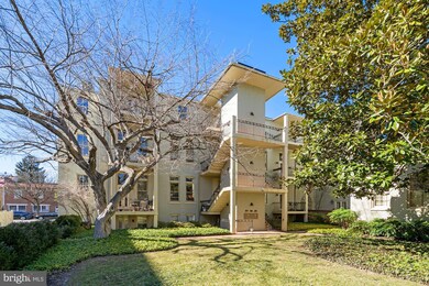 706 Prince St unit 10, Alexandria, VA 22314 - photo 2