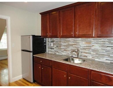 218 Court St unit 2nd Floor, Plymouth, MA 02360 - photo 2