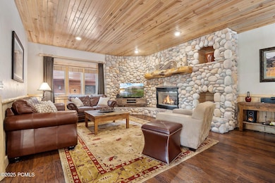 4_3975 N Timber Wolf Ln, Park City_HDR00