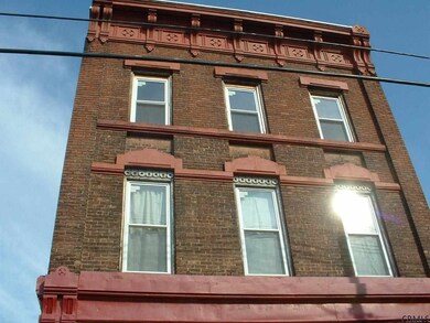 136 9th St, Troy, NY 12180 - photo 4