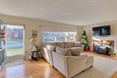 14 Glen Terrace, Schenectady, NY 12302 - photo 6