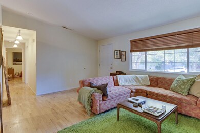 7-web-or-mls-1324 NE Dempsey Dr-7