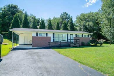 1826 Peavine Rd, Rock Spring, GA 30739 - photo 2