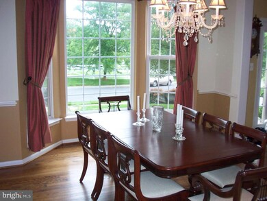 20370 Mill Pond Terrace, Germantown, MD 20876 - photo 3