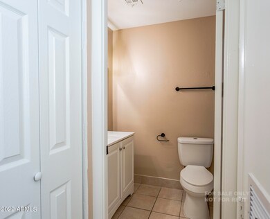 2212 N 52nd Dr unit 9, Phoenix, AZ 85035 - photo 6