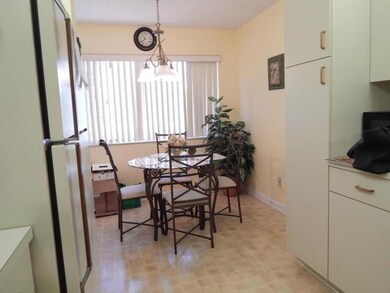 Breakfast Room Kitchen