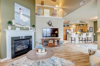 36 Keystone Way unit 33, Fitchburg, WI 53711 - photo 2